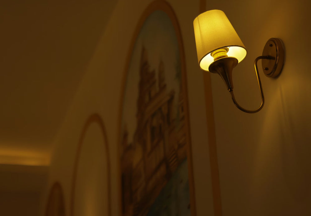 Lighting Design for Hospitality: Creating Mood in Restaurants & Hotels
