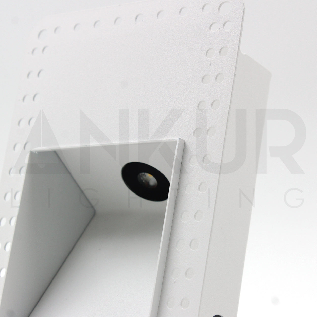 ANKUR VERTEX VERTICAL SHAPE STEP LIGHT FOR INDOOR AND OUTDOOR LIGHTING