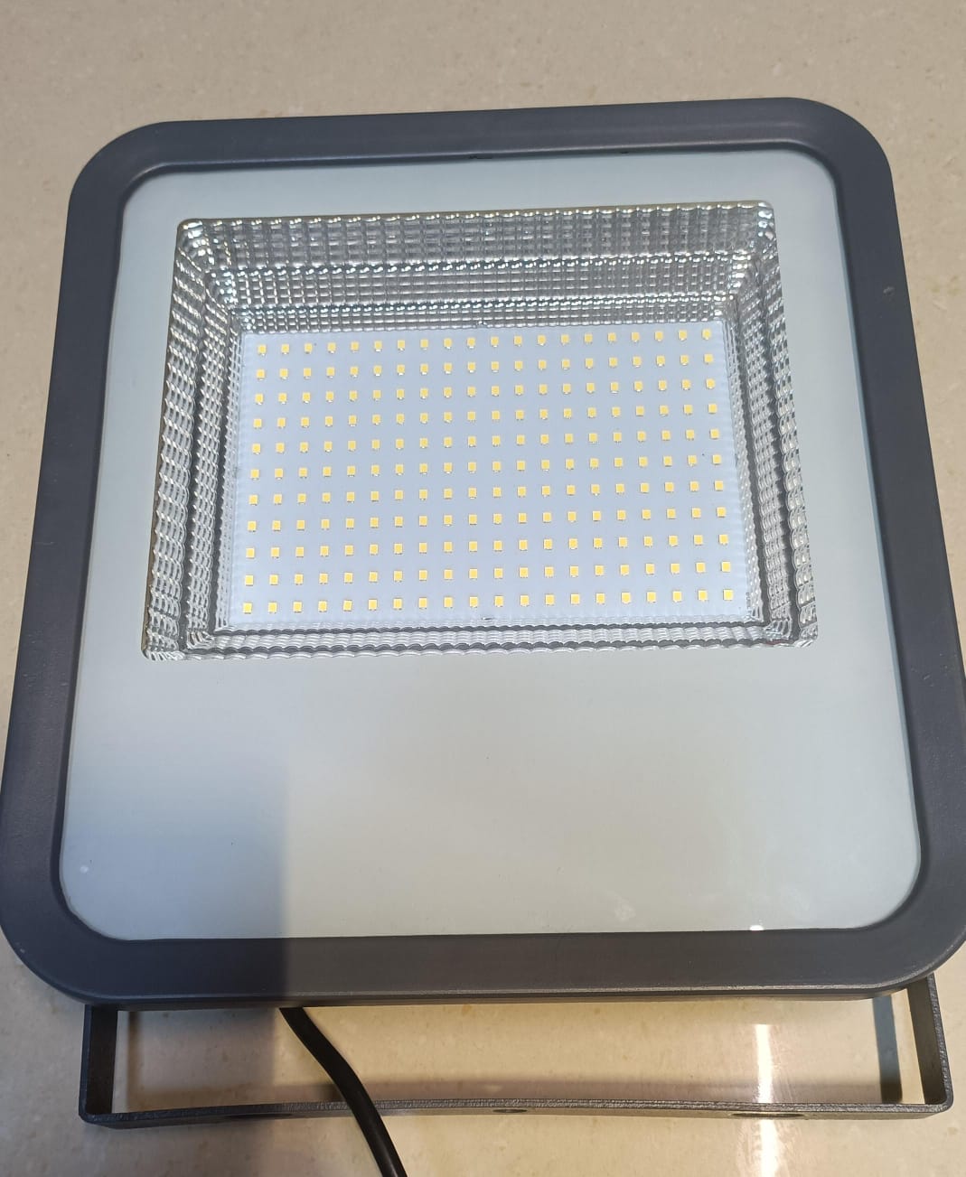 ANKUR ANKUR POWERFUL AND DURABLE OUTDOOR DIAMOND REFLECTOR LED FLOOD LIGHT FOR COMMERCIAL AND DECORATIVE LIGHTING