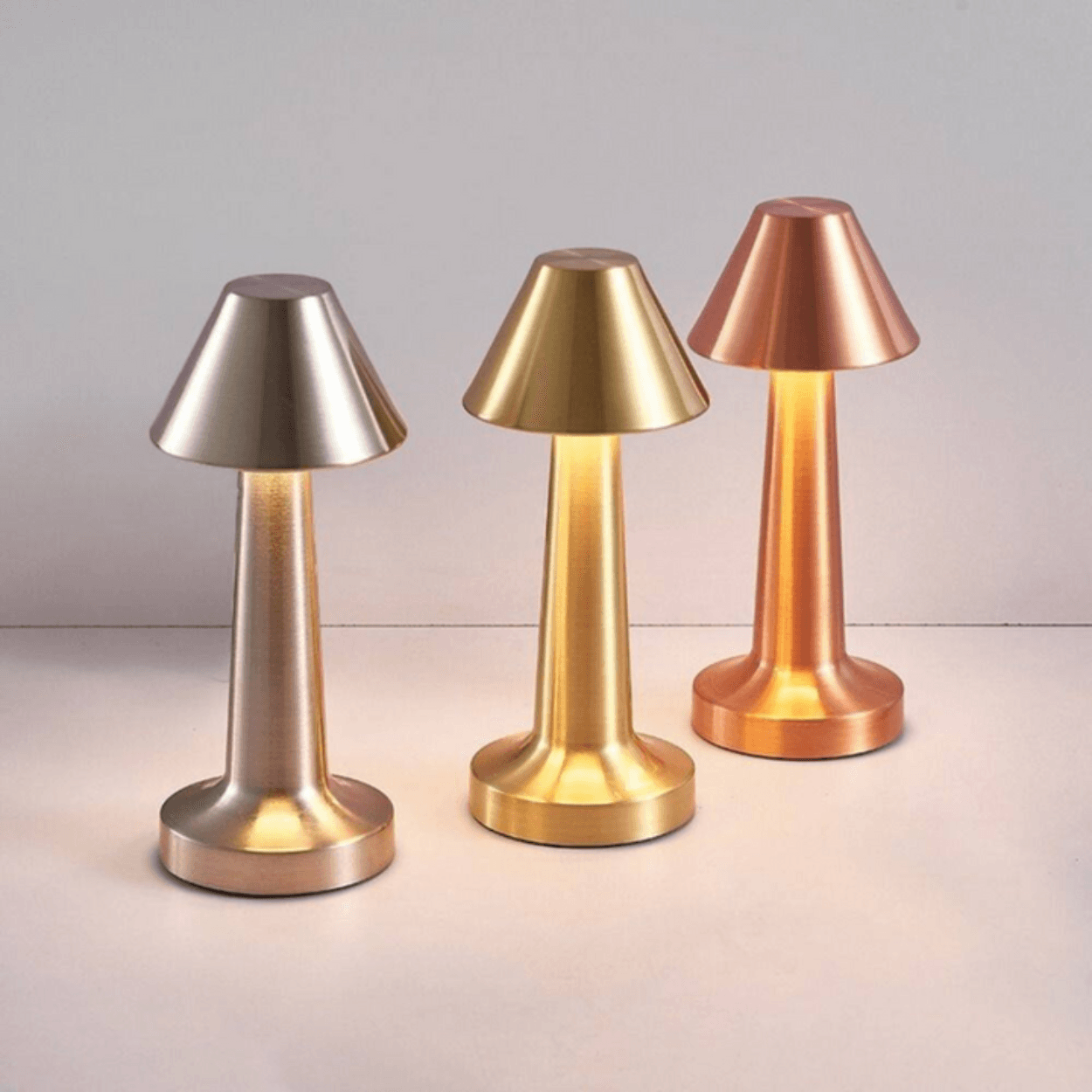 METALHAT RECHARGABLE TOUCH CONTROL WIRELESS BAR TABLE LAMP - Ankur Lighting