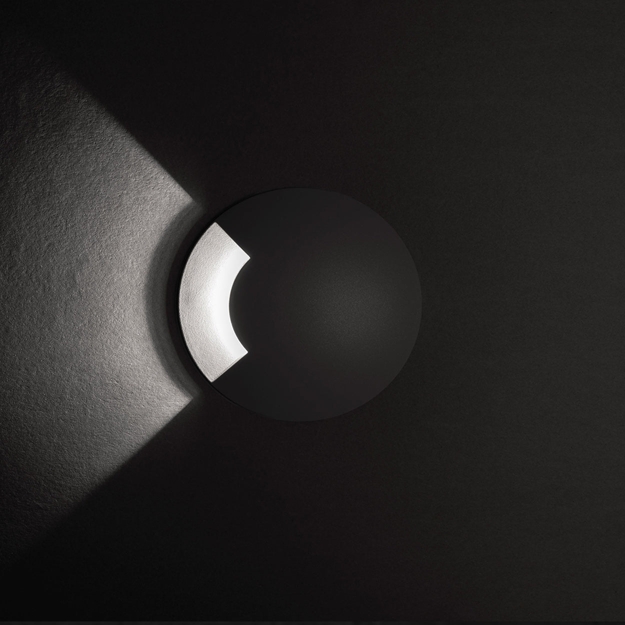 ANKUR PIANO LED LANDSCAPE PATHWAY LIGHT