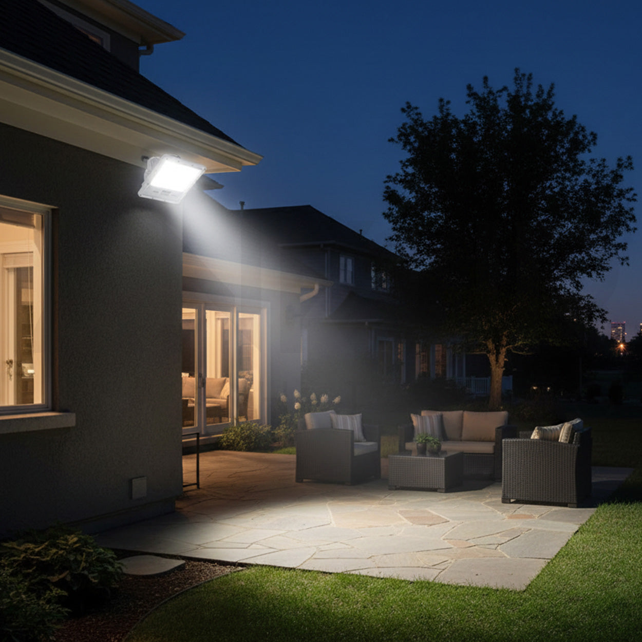 ANKUR POWERFUL AND DURABLE OUTDOOR LED FLOOD LIGHT FOR COMMERCIAL AND DECORATIVE LIGHTING