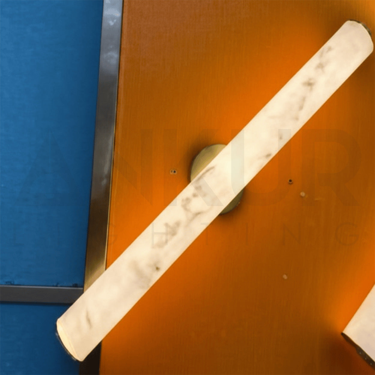 ANKUR VITRIC MODERN MINIMILIST DESIN METAL AND ALABASTER BASED WALL LIGHT