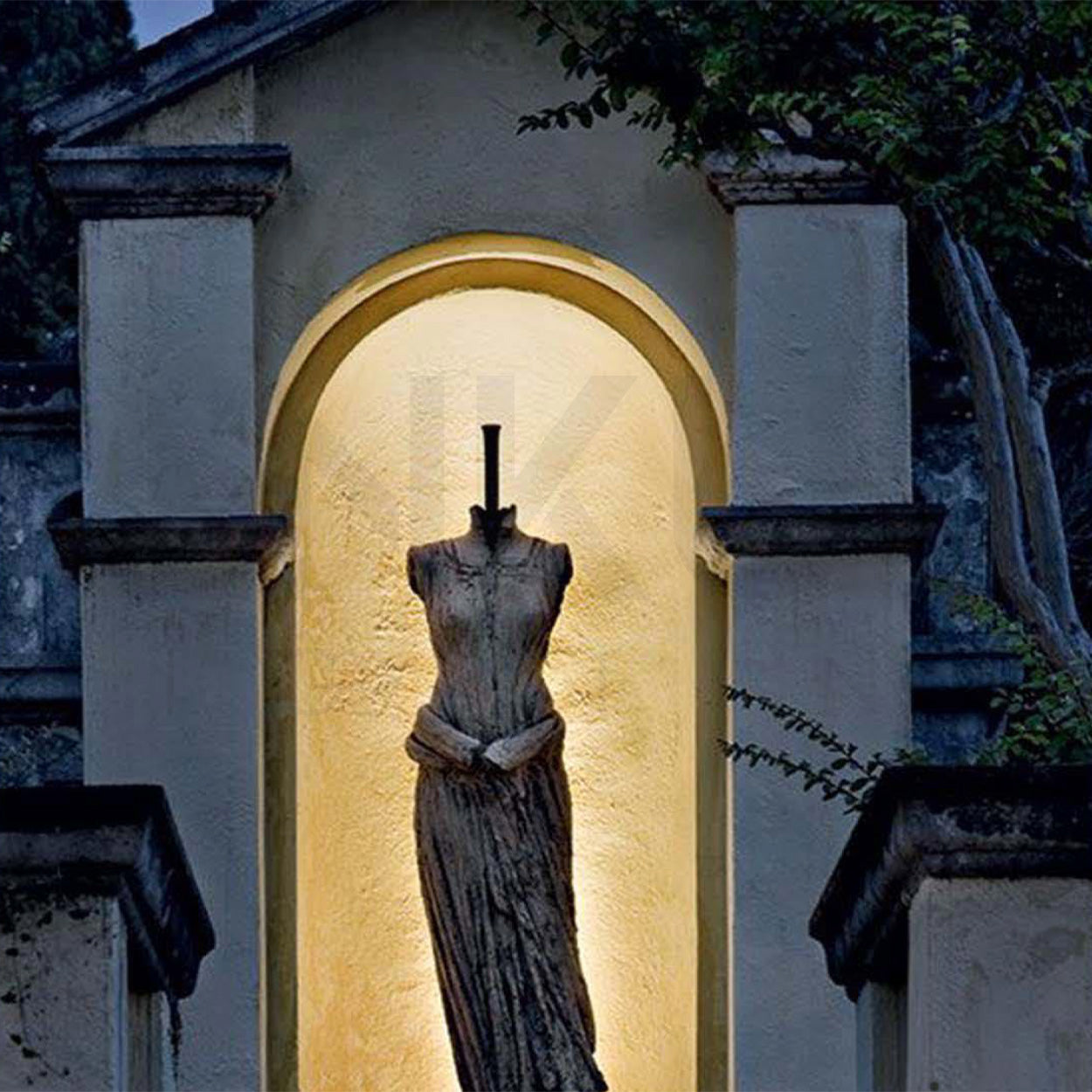 ANKUR TALUS OUTDOOR WATERPROOF WINDOW SILL LIGHT WITH DOUBLE SIDE FLAP