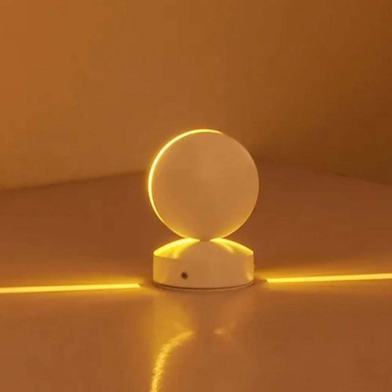 ANKUR MODERN 541 IGUZ 360° TRICK LED OUTDOOR WALL LIGHT