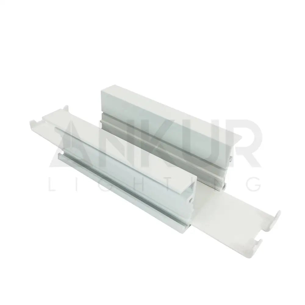ANKUR TRACK CHANNEL RECESSED STRAIGHT CONNECTOR Phase 1 / Square / White