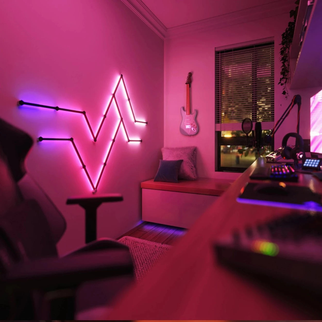 NANOLEAF LINES 60 DEGREES FOR GAMING ROOM AND HOME AUTOMATION
