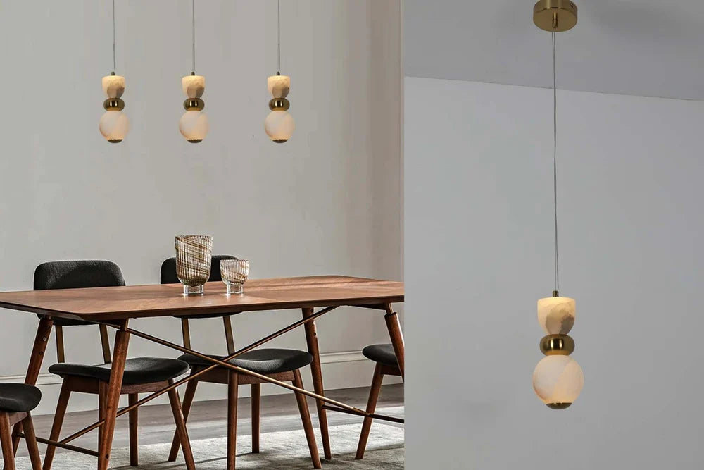 ANKUR RESPITE ONYX MARBLE ANTIQUE BRASS HANGING LIGHT FOR DINING AND KITCHEN PENDANT LIGHT